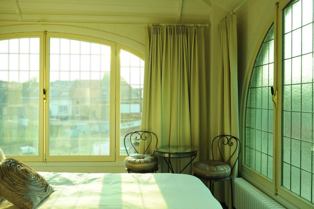 Charmehotel Villa Saporis Hasselt Oda fotoğraf
